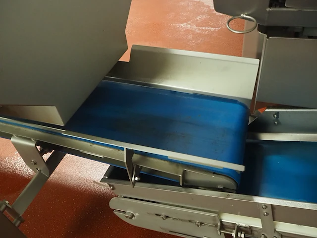 Nn inspection conveyor - afbeelding 5 van  9