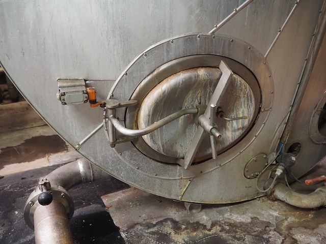 Nn isolated tank - afbeelding 6 van  12