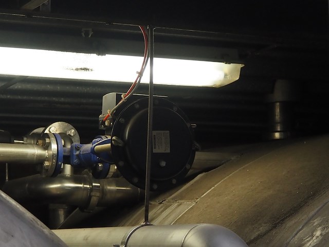 Nn isolated tank - afbeelding 10 van  12