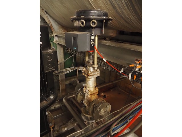 Nn isolated tank - afbeelding 7 van  20