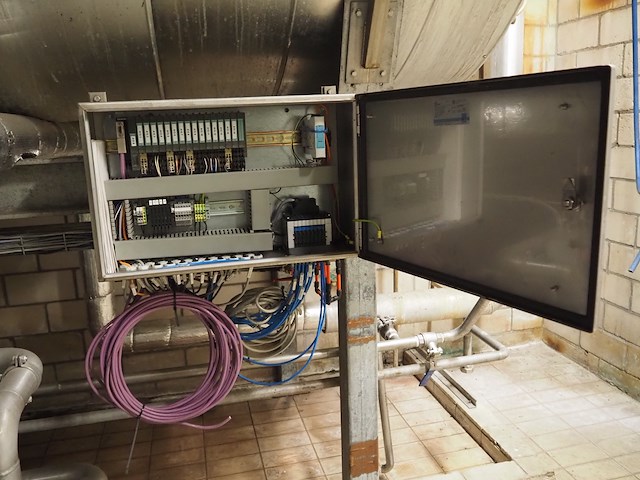 Nn isolated tank - afbeelding 8 van  20