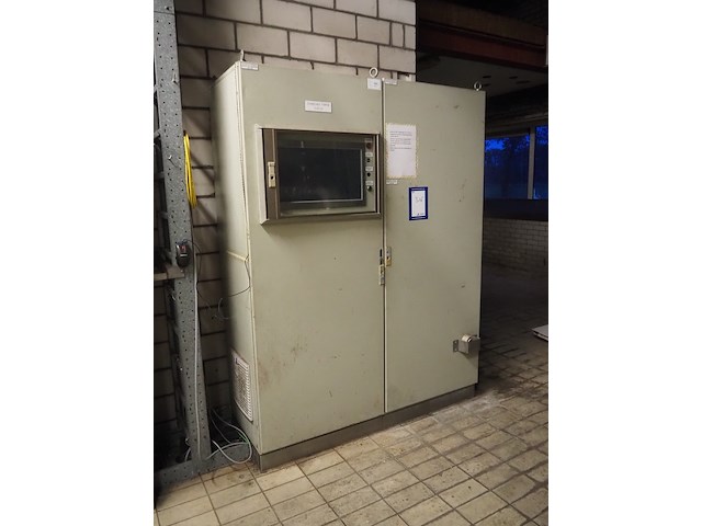 Nn isolated tank - afbeelding 9 van  20