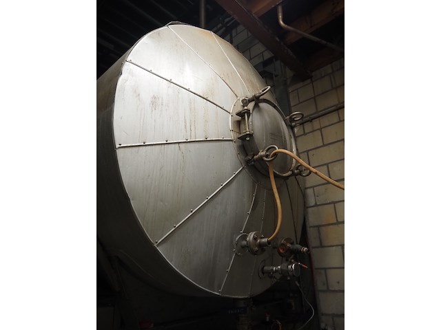 Nn isolated tank - afbeelding 14 van  20