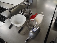 Nn kitchen equipment - afbeelding 2 van  2