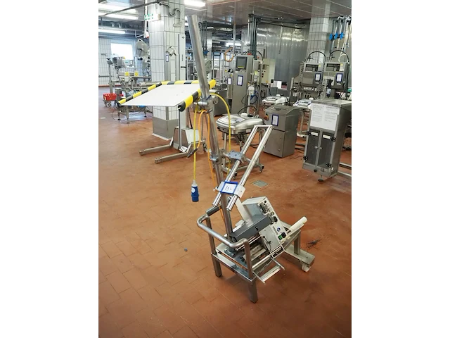 Nn labelling machine - afbeelding 2 van  8