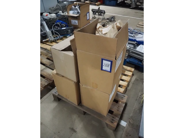 Nn labels - afbeelding 1 van  4