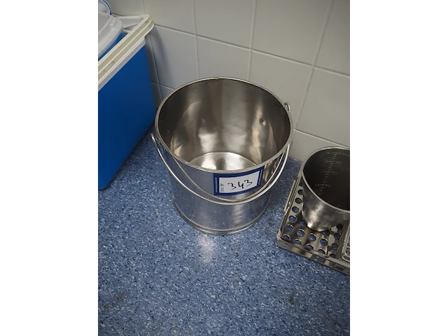 Nn laboratory equipment - afbeelding 4 van  4