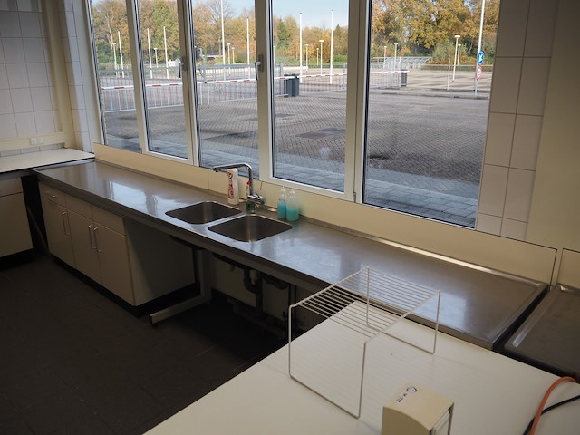 Nn laboratory equipment - afbeelding 5 van  21