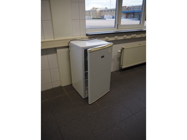 Nn laboratory equipment - afbeelding 8 van  21