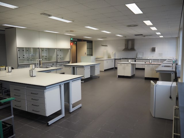 Nn laboratory equipment - afbeelding 15 van  21