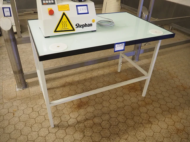 Nn laboratory table - afbeelding 2 van  3