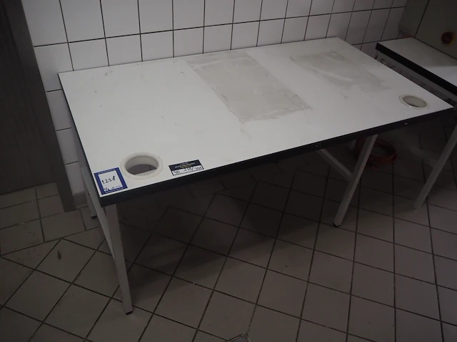 Nn laboratory tables - afbeelding 2 van  6