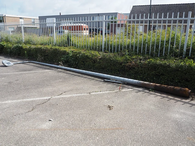 Nn lamppost - afbeelding 1 van  7