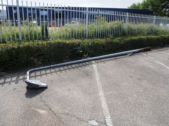 Nn lamppost - afbeelding 2 van  7