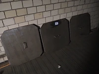 Nn lids for meat bins - afbeelding 1 van  5