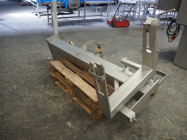 Nn lifter for 200 liter meat bins - afbeelding 3 van  6