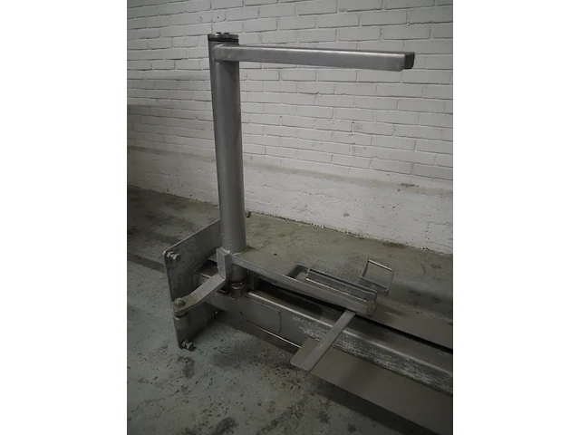 Nn lifter for 200 liter meat bins - afbeelding 5 van  9