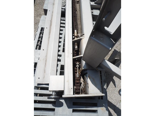 Nn lifter for meat bins - afbeelding 4 van  7
