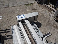 Nn lifter for meat bins - afbeelding 6 van  7