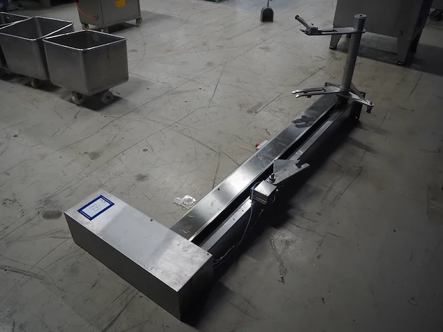 Nn lifter for meat bins - afbeelding 3 van  8