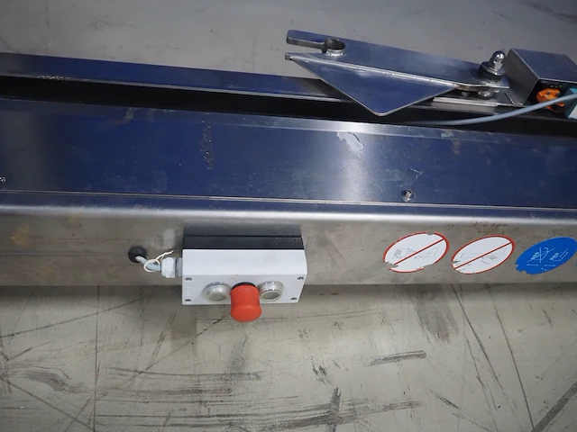 Nn lifter for meat bins - afbeelding 7 van  8