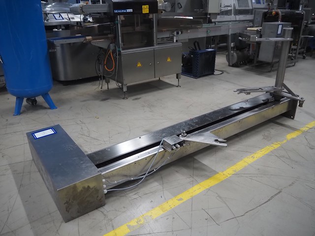 Nn lifter for meat bins - afbeelding 4 van  9