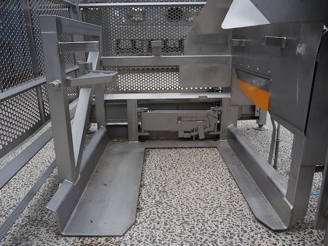 Nn lifter for pallet boxes - afbeelding 10 van  13