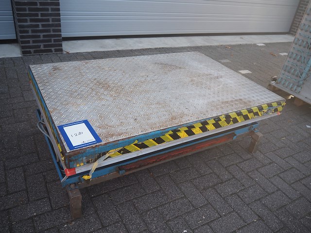 Nn lifting platform - afbeelding 1 van  8