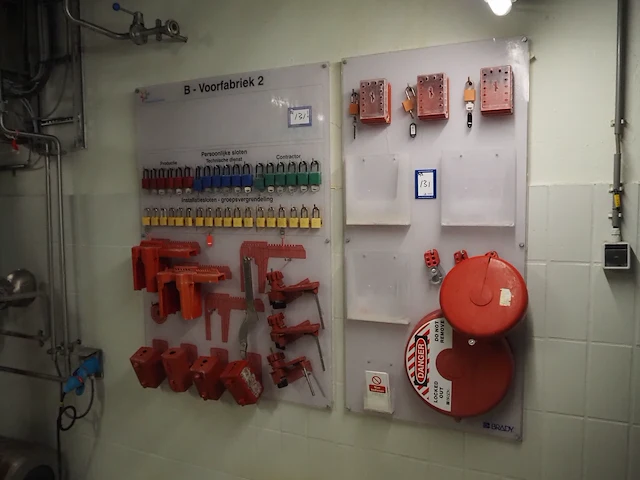 Nn lock-in / lock-out station - afbeelding 1 van  4