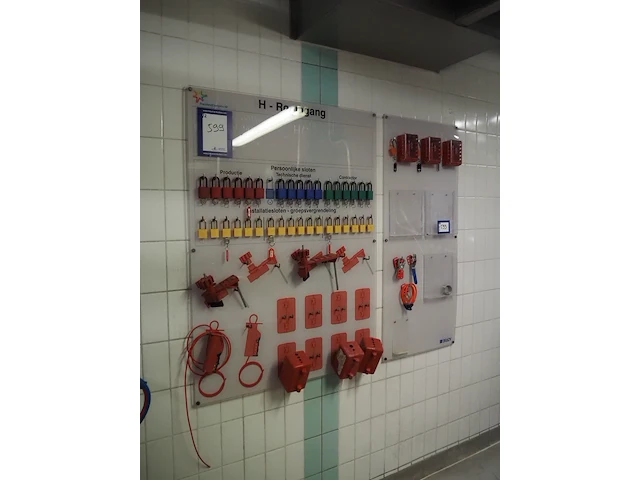 Nn lock-in / lock-out station - afbeelding 1 van  7