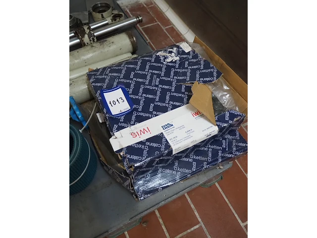 Nn machine parts - afbeelding 7 van  9
