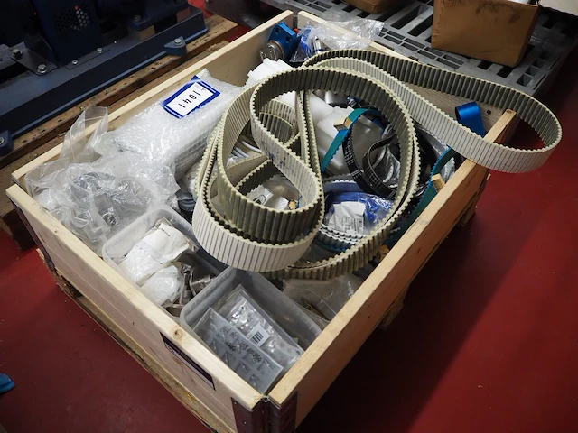 Nn machine parts - afbeelding 4 van  15