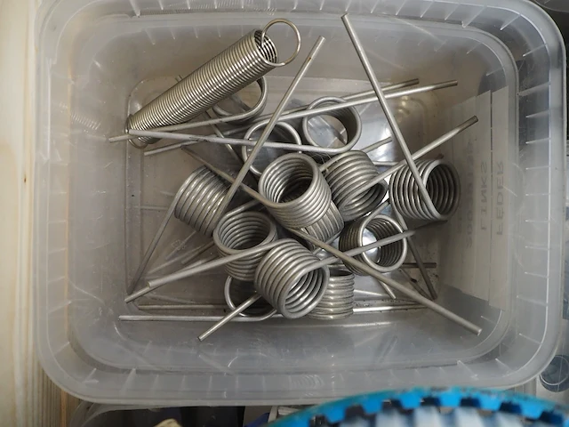 Nn machine parts - afbeelding 8 van  15