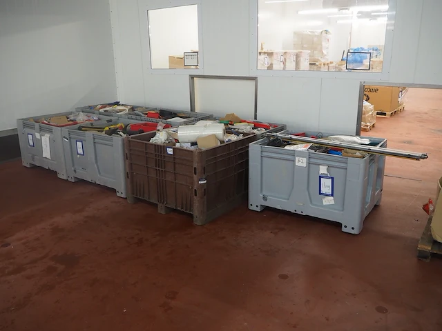 Nn machine parts - afbeelding 1 van  9
