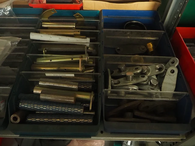 Nn machine parts - afbeelding 41 van  48