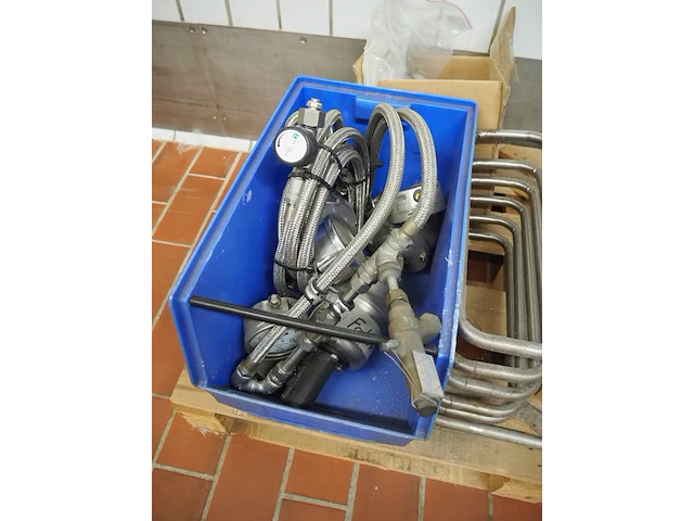 Nn machine parts - afbeelding 7 van  9