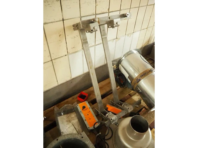 Nn machine parts - afbeelding 20 van  22