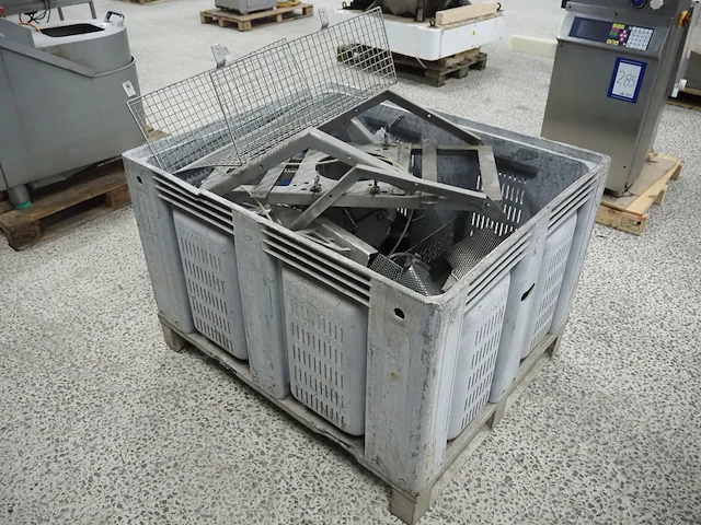Nn machine parts - afbeelding 4 van  6