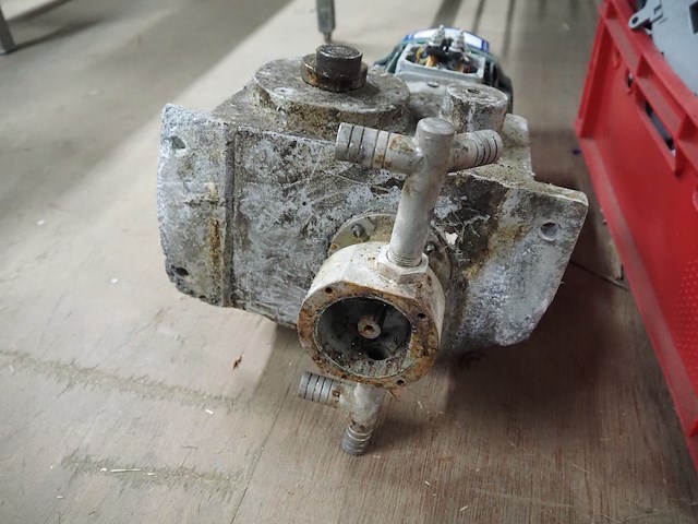 Nn machine parts - afbeelding 7 van  9