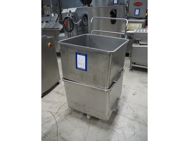 Nn meat bin - afbeelding 1 van  6