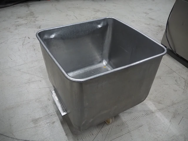 Nn meat bin - afbeelding 4 van  5
