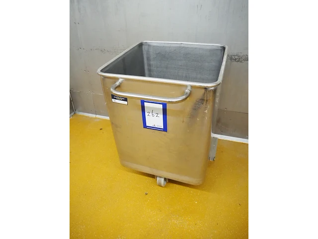 Nn meat bin - afbeelding 1 van  3