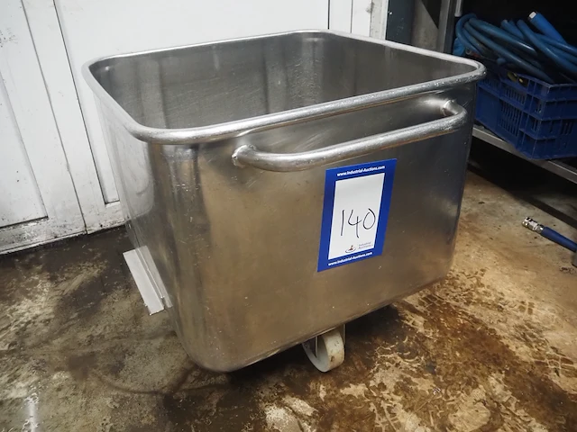 Nn meat bin - afbeelding 1 van  4