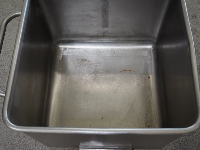 Nn meat bin - afbeelding 3 van  4