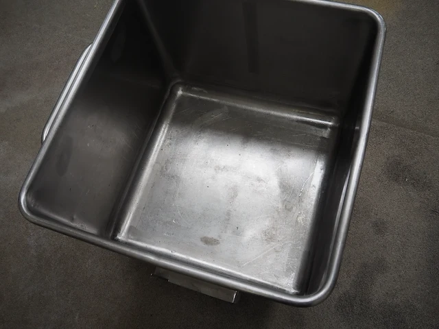 Nn meat bin - afbeelding 4 van  5