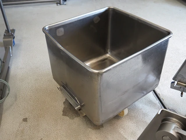 Nn meat bin - afbeelding 3 van  5