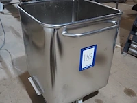 Nn meat bin - afbeelding 1 van  6