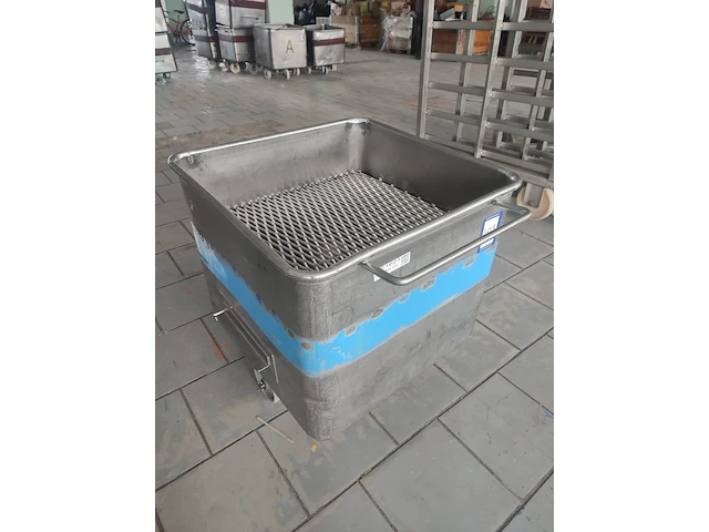 Nn meat bin - afbeelding 2 van  6