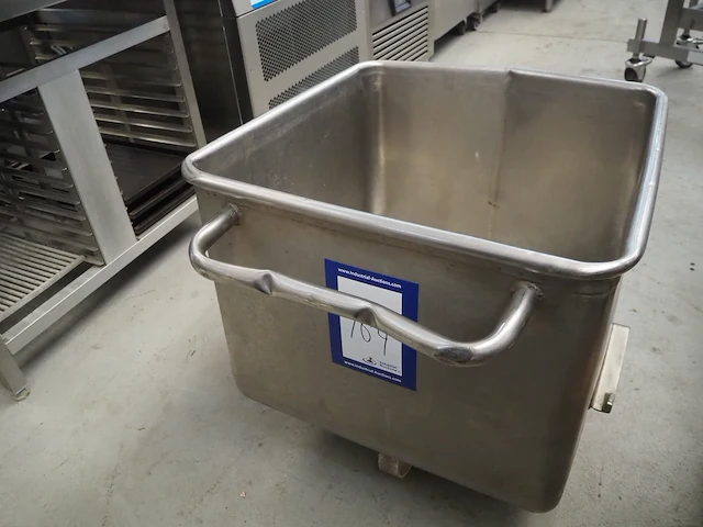 Nn meat bin - afbeelding 1 van  5