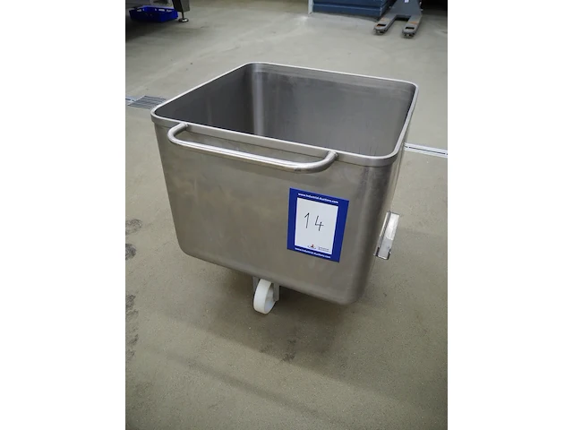 Nn meat bin - afbeelding 1 van  6